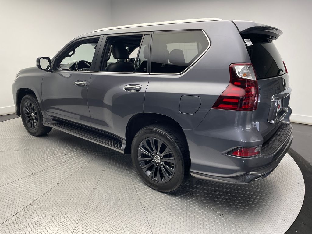 Thumbnail: 2022 Lexus GX - 7
