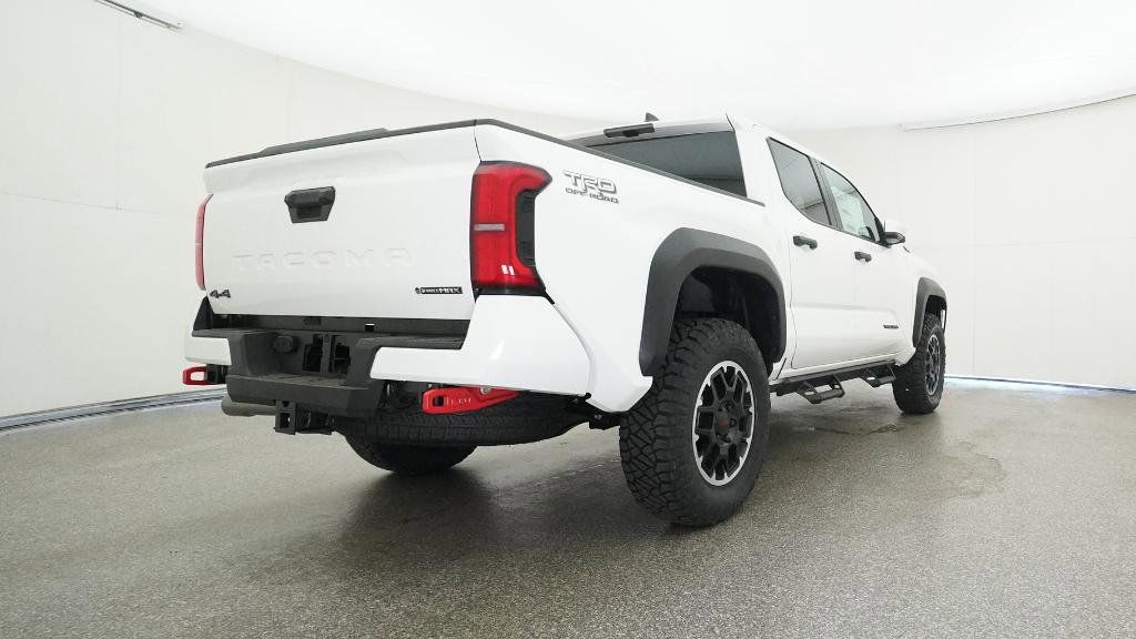 Thumbnail: 2025 Toyota Tacoma - 25