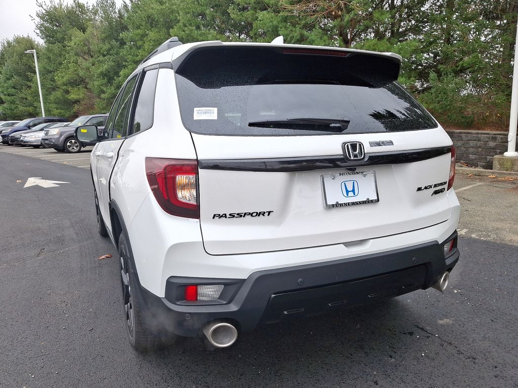 2025 Honda Passport Black Edition 3