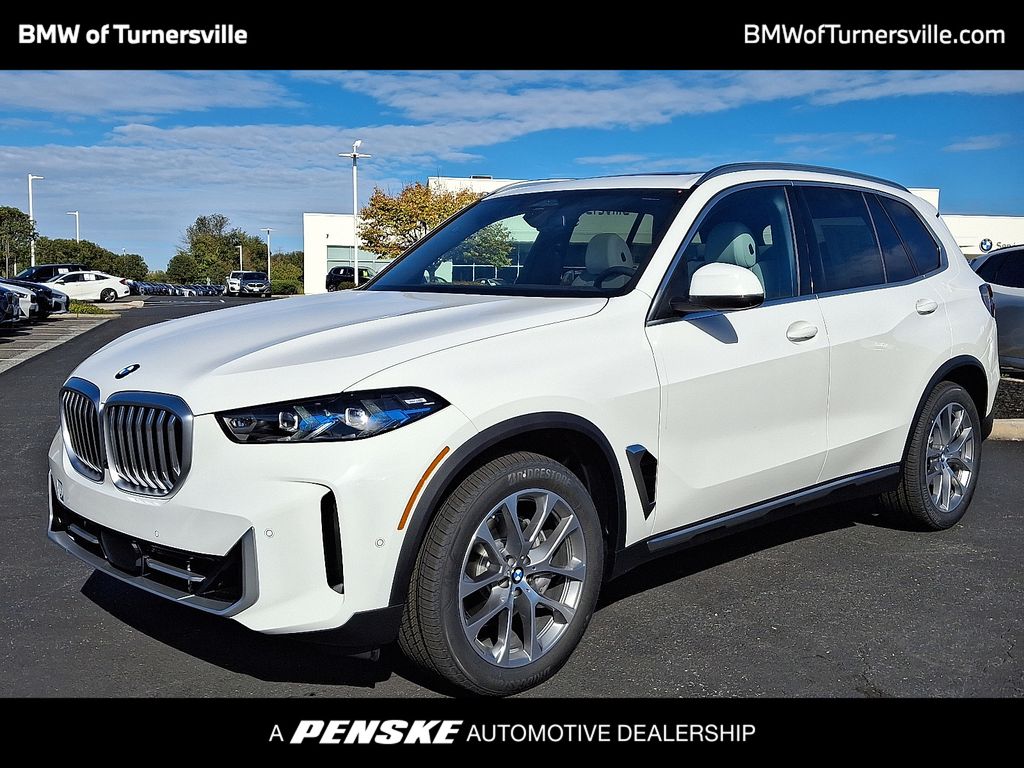 Thumbnail: 2026 BMW X5 - 1
