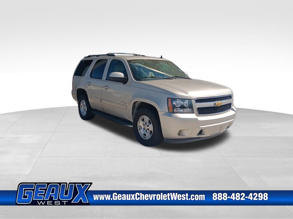 Champagne Silver Metallic 2013 Chevrolet Tahoe LS RWD SUV / Crossover 4X2 6-Speed Automatic Overdrive