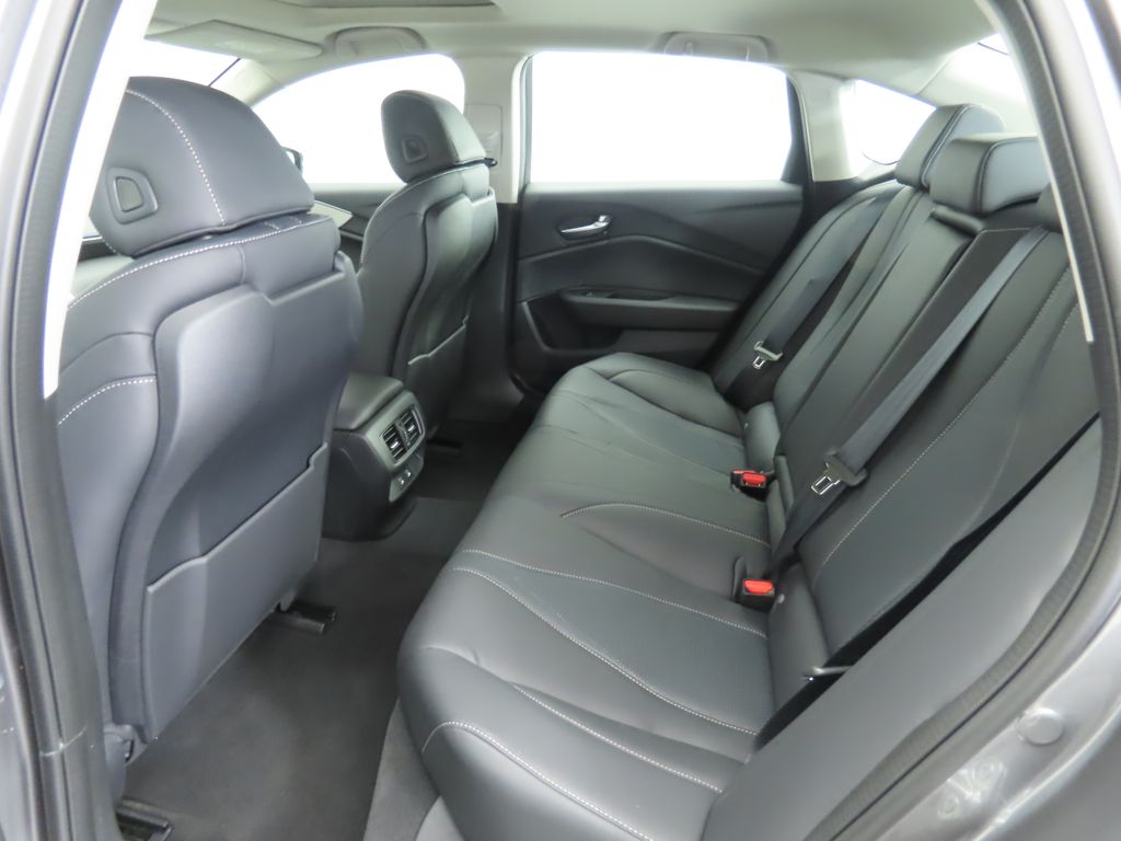 2025 Acura TLX Technology 23