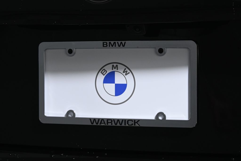 Thumbnail: 2026 BMW 5 Series - 14