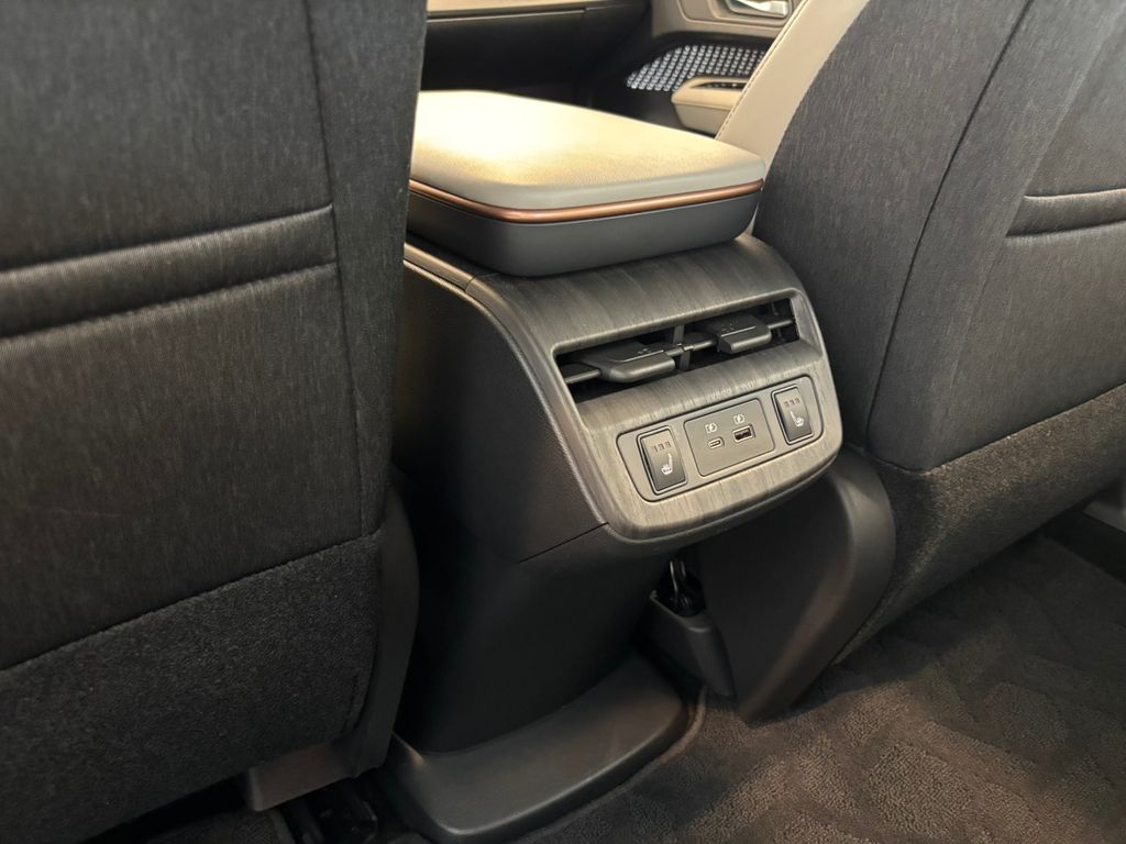 2024 Nissan Ariya ENGAGE e-4ORCE