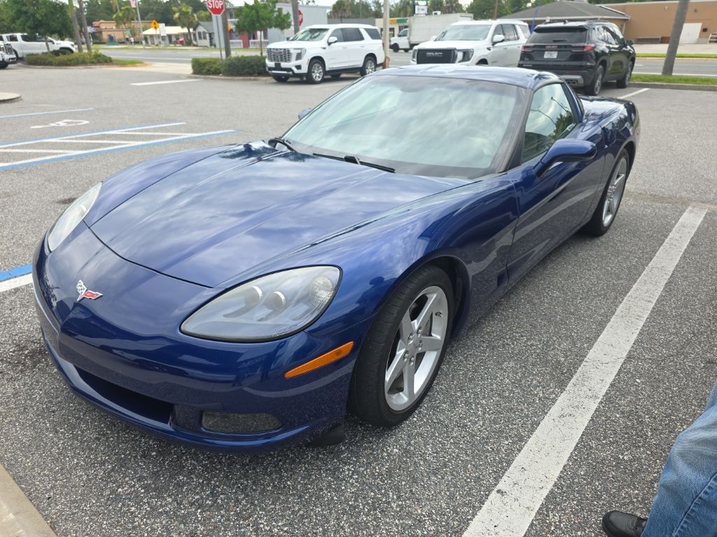 2005 Chevrolet Corvette Coupe RWD