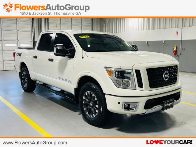 2018 Nissan Titan PRO-4X Crew Cab 4WD