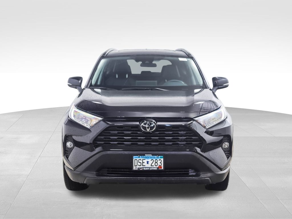 Thumbnail: 2019 Toyota RAV4 - 8