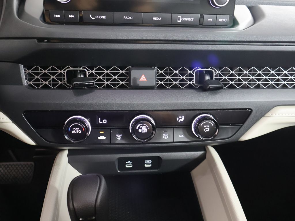 Used 2023 Red Honda LX image 39