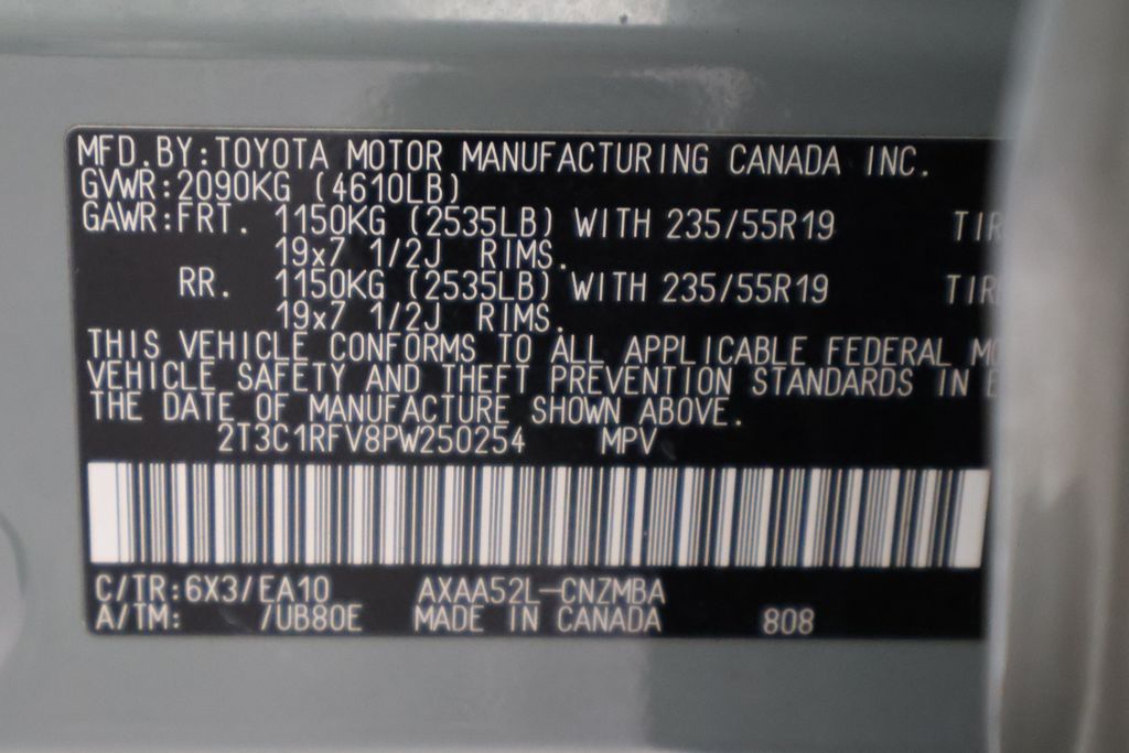 Thumbnail: 2023 Toyota RAV4 - 17