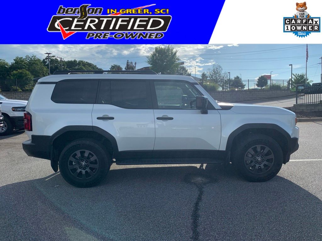 White (Wind Chill Pearl) 2025 Toyota Land Cruiser 4WD SUV / Crossover Four-Wheel Drive 8-Speed Automatic