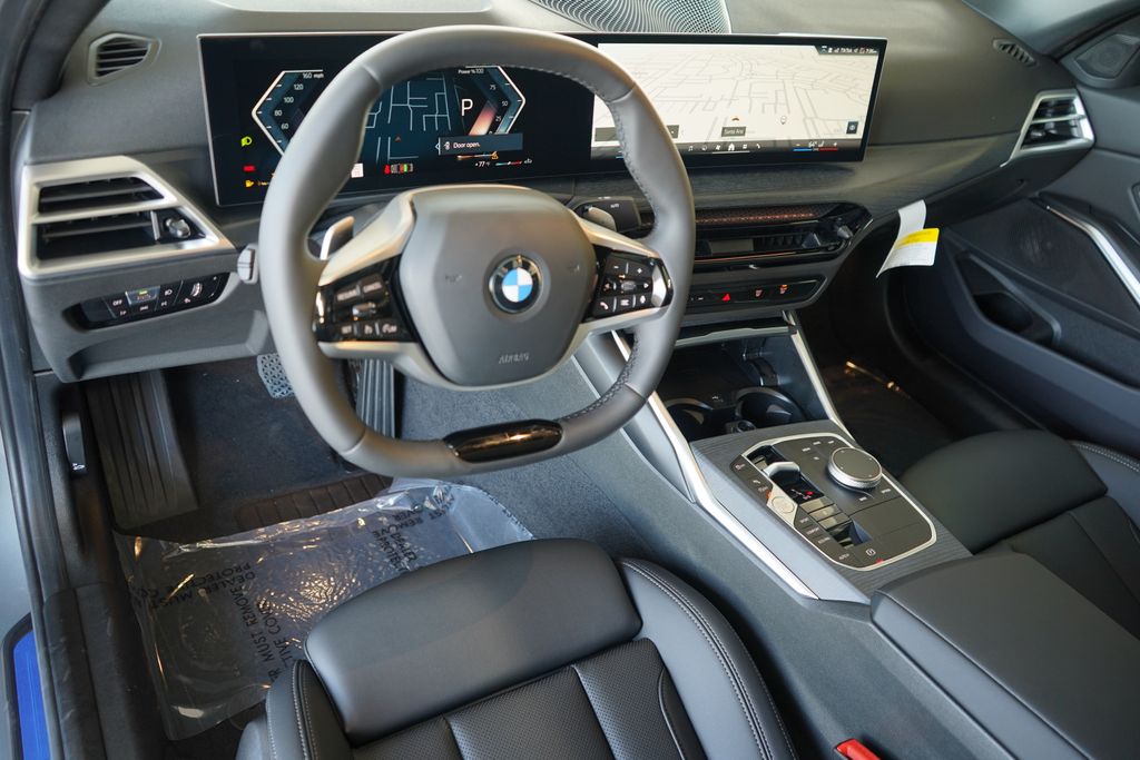 Thumbnail: 2025 BMW 3 Series - 12