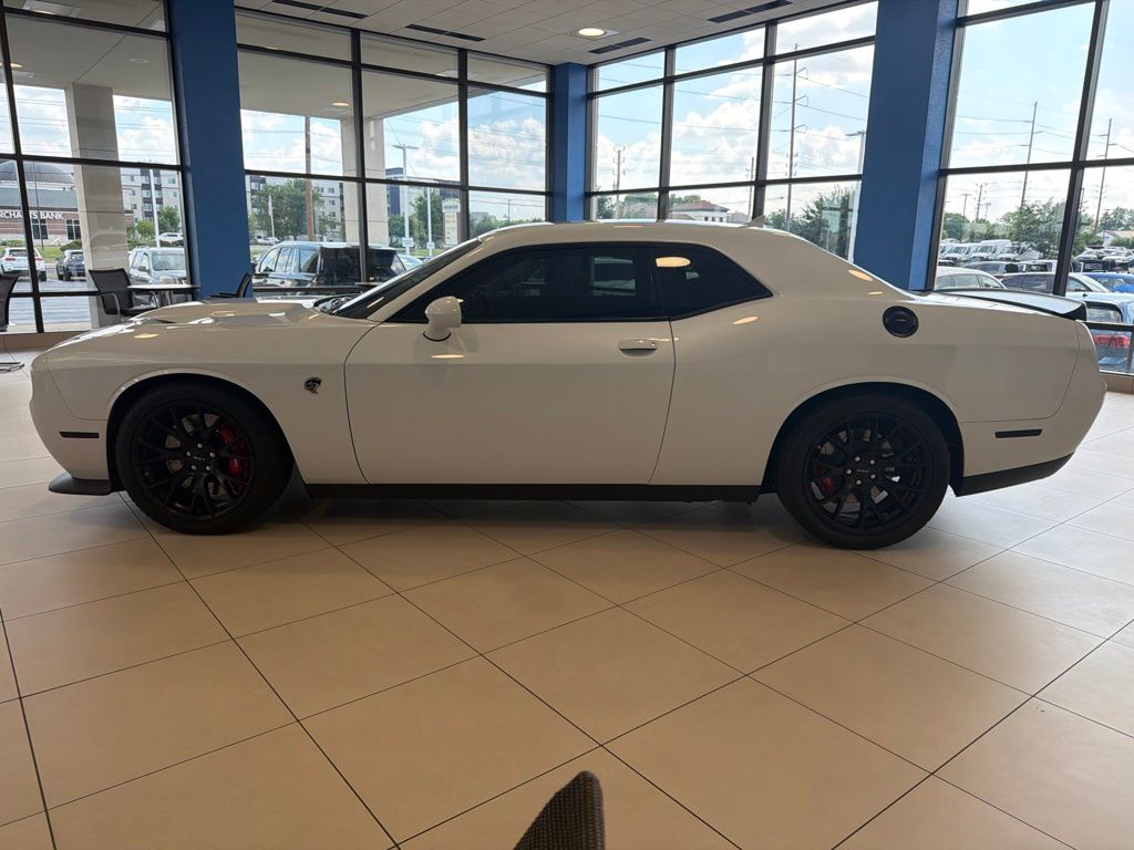 Thumbnail: 2015 Dodge Challenger - 2