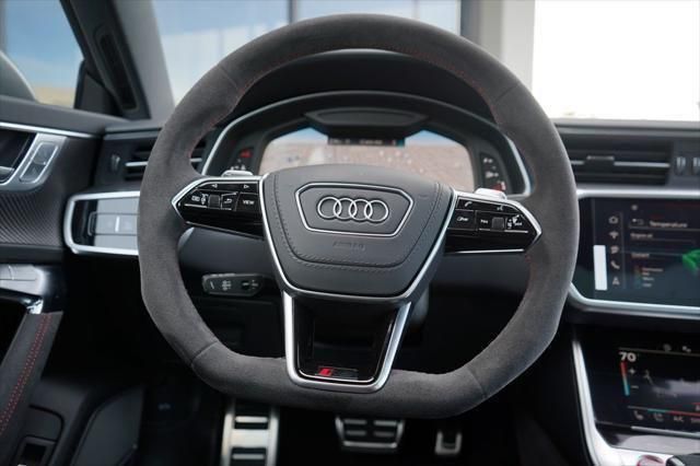 Thumbnail: 2025 Audi RS 7 - 19