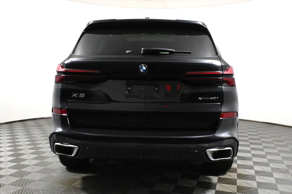 Thumbnail: 2026 BMW X5 - 6