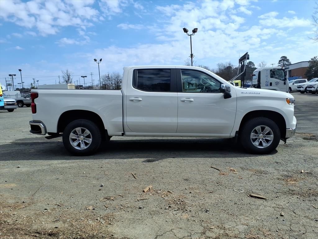 ChevroletSilverado 150025