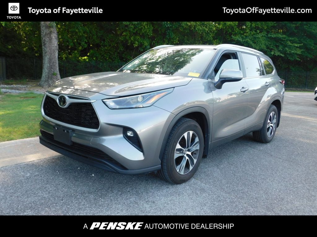 Heavy Metal 2026 Toyota Highlander SUV / Crossover All-Wheel Drive 8-Speed Automatic