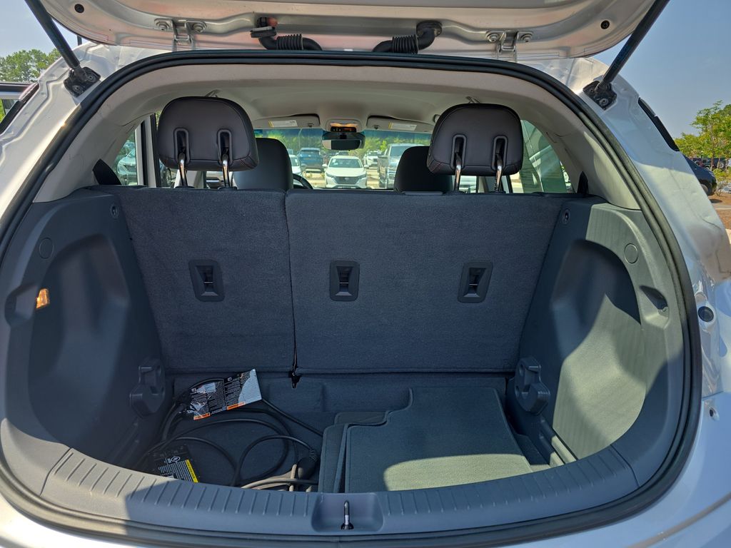 2021 Silver Ice Metallic Chevrolet Bolt EV Premier FWD Crossover