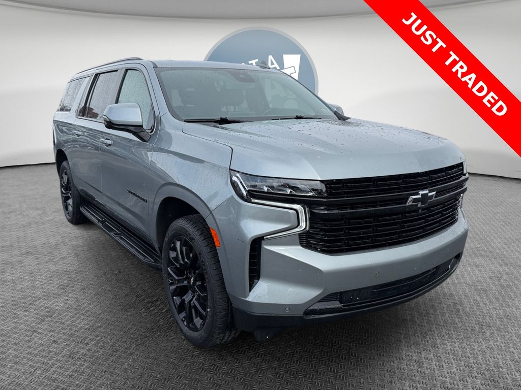 2024 Chevrolet Suburban RST 4WD