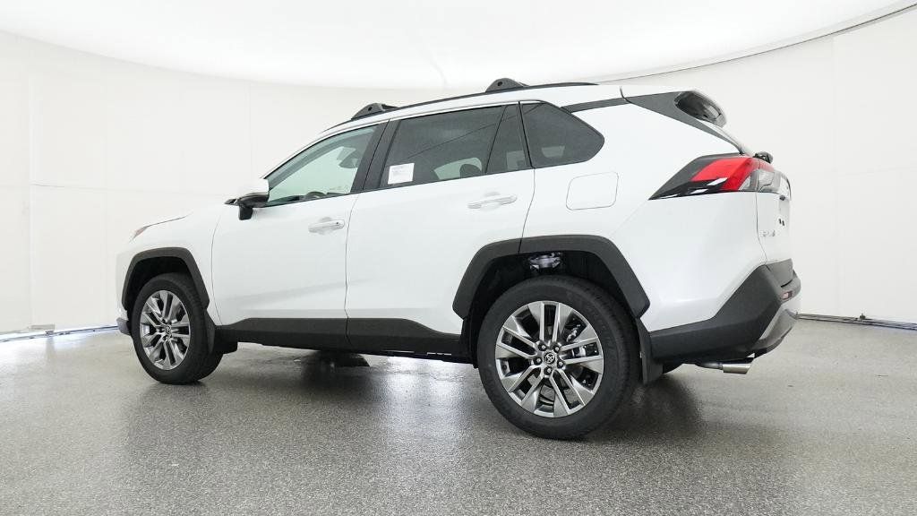 Thumbnail: 2025 Toyota RAV4 - 12