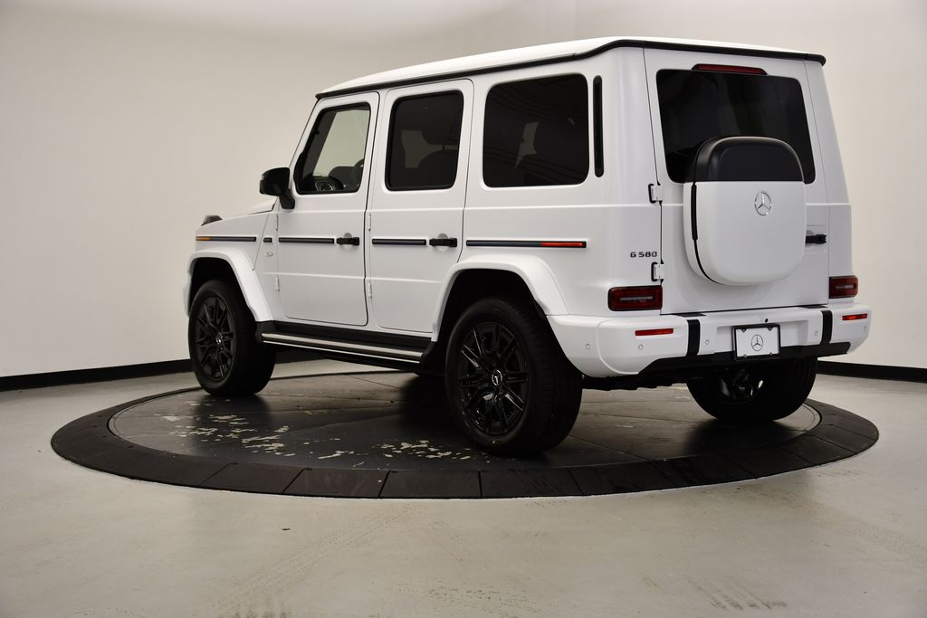 2025 Mercedes-Benz G-Class  3