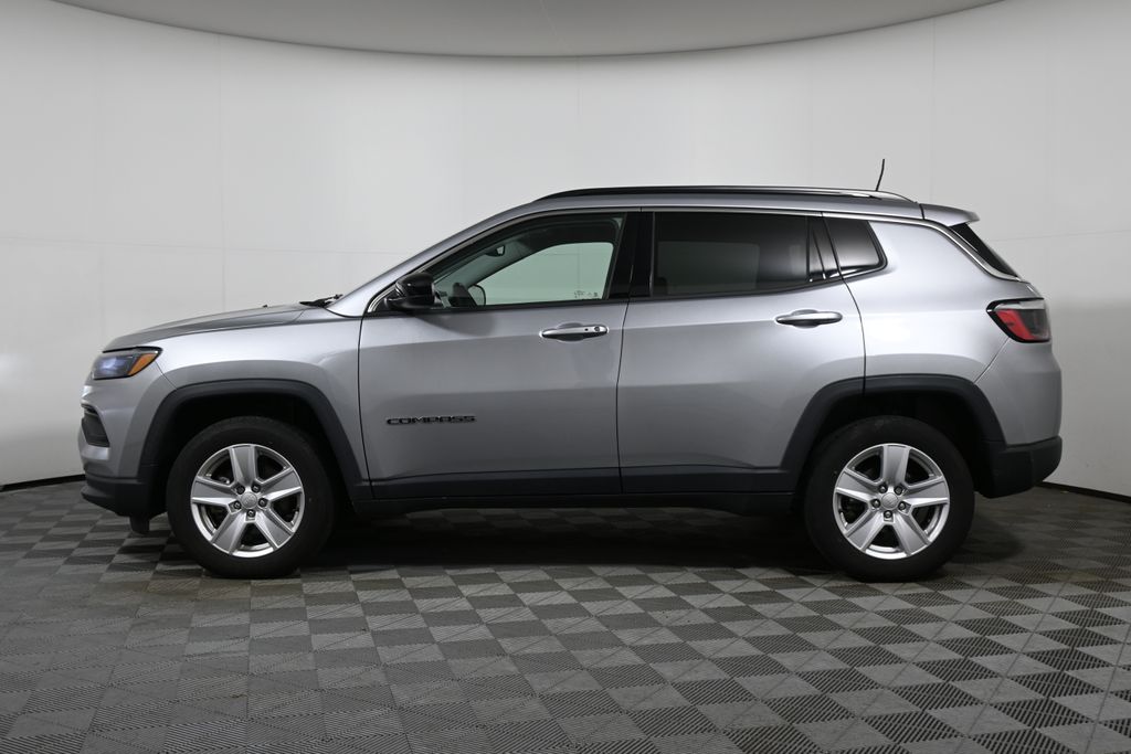 Thumbnail: 2022 Jeep Compass - 2