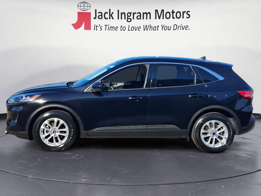 used 2021 Ford Escape car, priced at $14,999