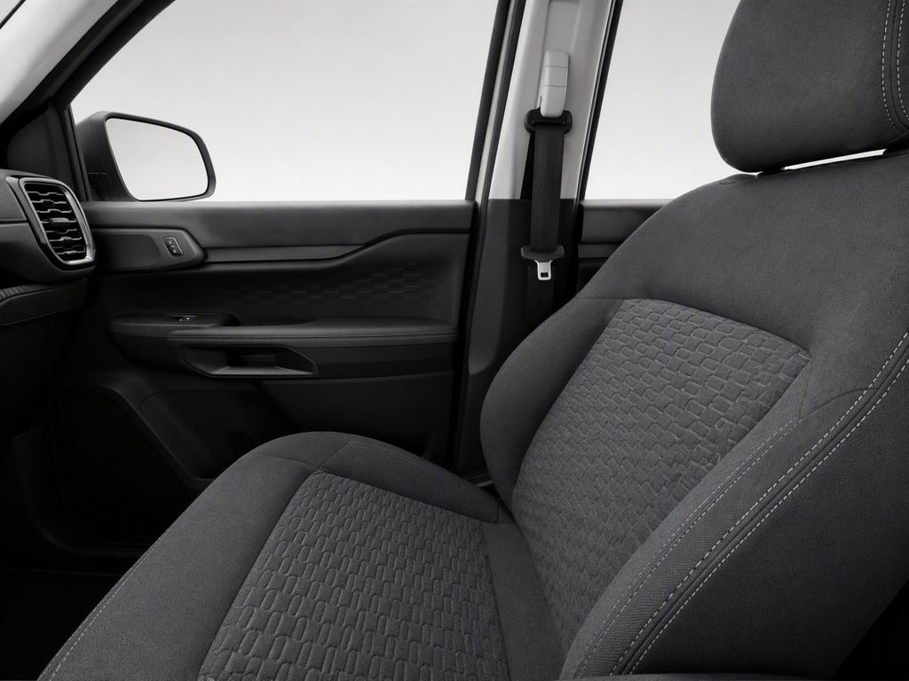 New 2026 White Ford XLT image 15