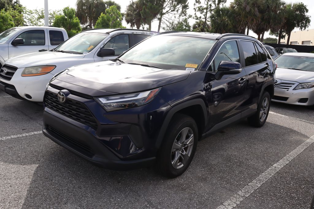2022 Toyota RAV4 XLE -
                  West Palm Beach, FL