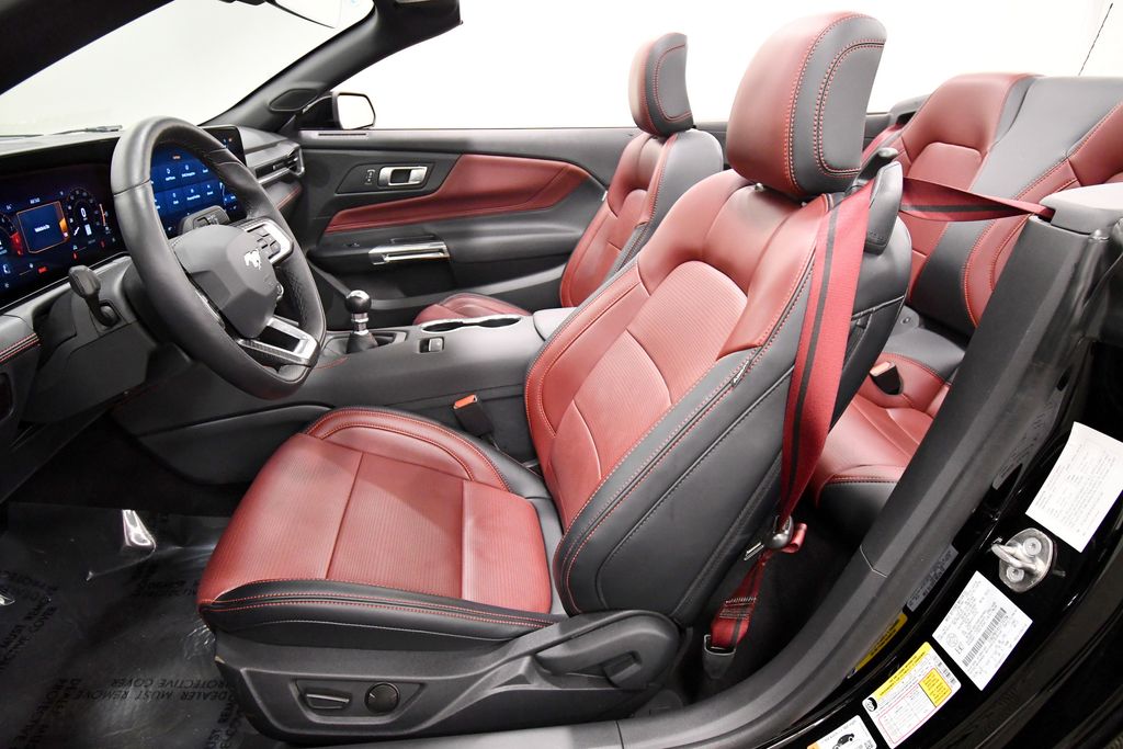 Used 2025 Ford Mustang Convertible