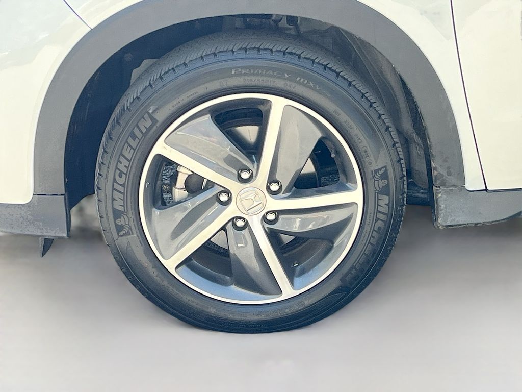 Used 2022 White Honda EX image 30