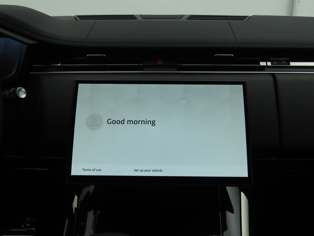 Thumbnail: 2025 Land Rover Range Rover Sport - 14