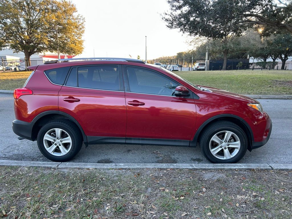 Thumbnail: 2013 Toyota RAV4 - 6