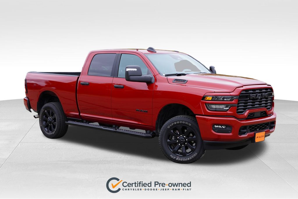 Molten Red Pearlcoat 2026 RAM 2500 Pickup Truck Four-Wheel Drive 8-Speed Automatic