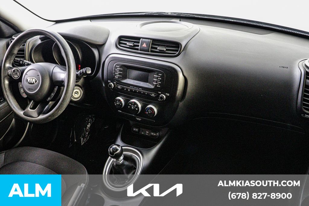 2016 Kia Soul Base photo 19