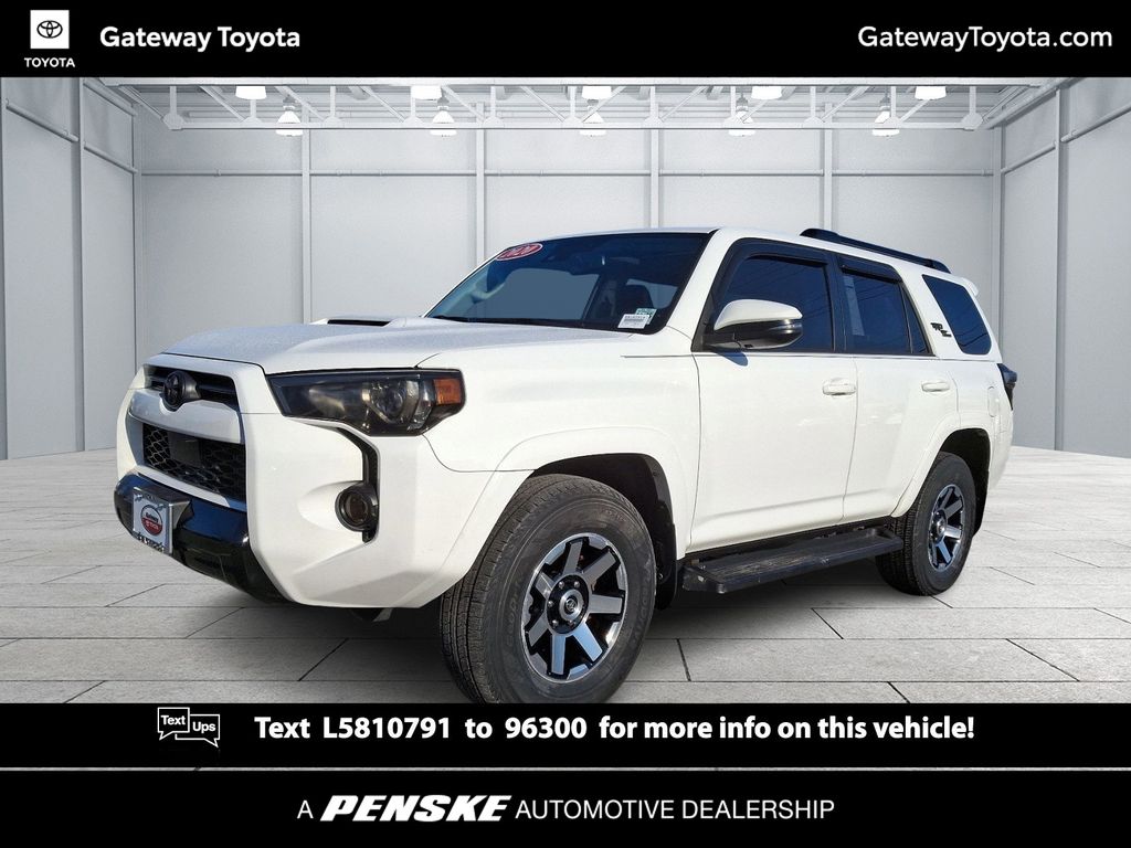 2020 Toyota 4Runner TRD Off Road Hero Image