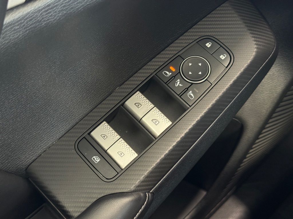 2024 Mitsubishi Outlander SE Silver at South Houston Nissan