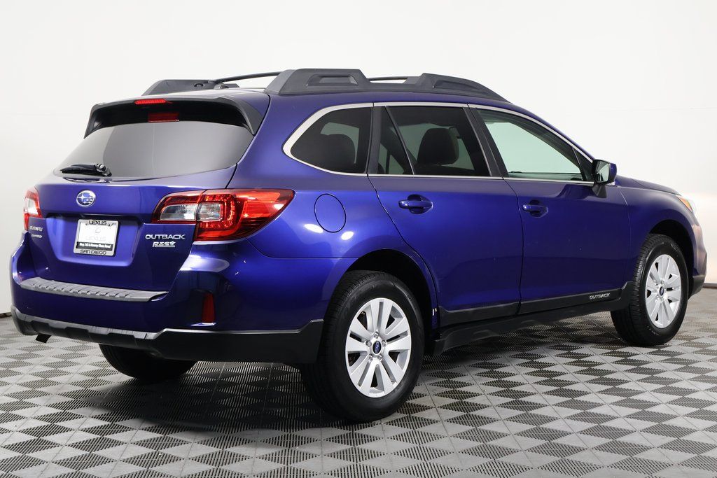 Thumbnail: 2015 Subaru Outback - 4