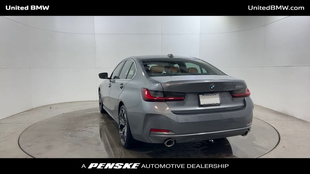 Thumbnail: 2025 BMW 3 Series - 7