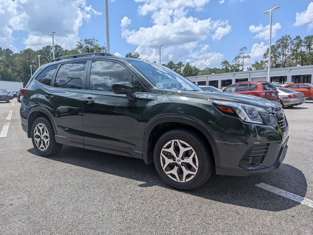 Cascade Green Silica 2024 Subaru Forester SUV / Crossover All-Wheel Drive Continuously Variable Transmission