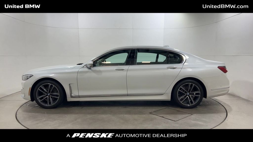Thumbnail: 2022 BMW 7 Series - 5