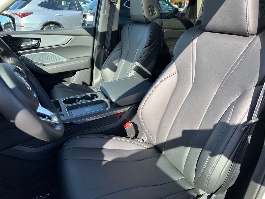 2025 Acura MDX Base 15