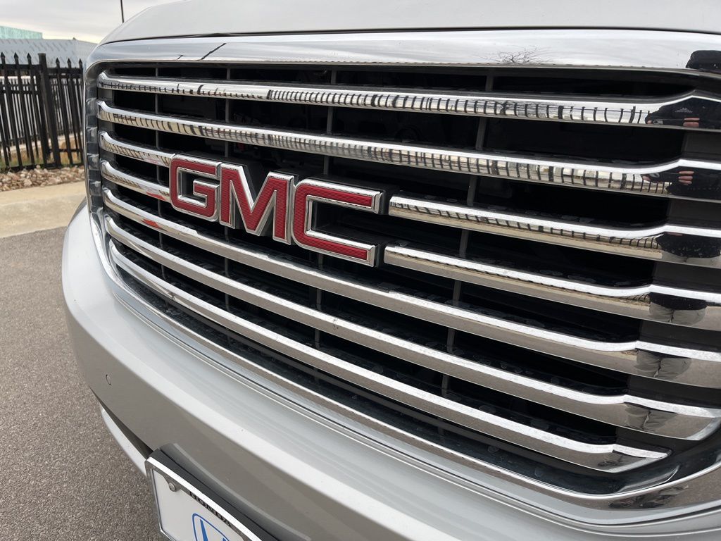 Thumbnail: 2020 GMC Yukon - 15