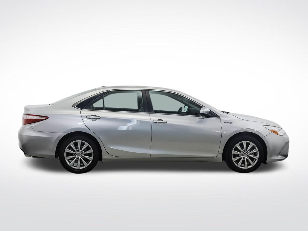 Thumbnail: 2015 Toyota Camry - 6