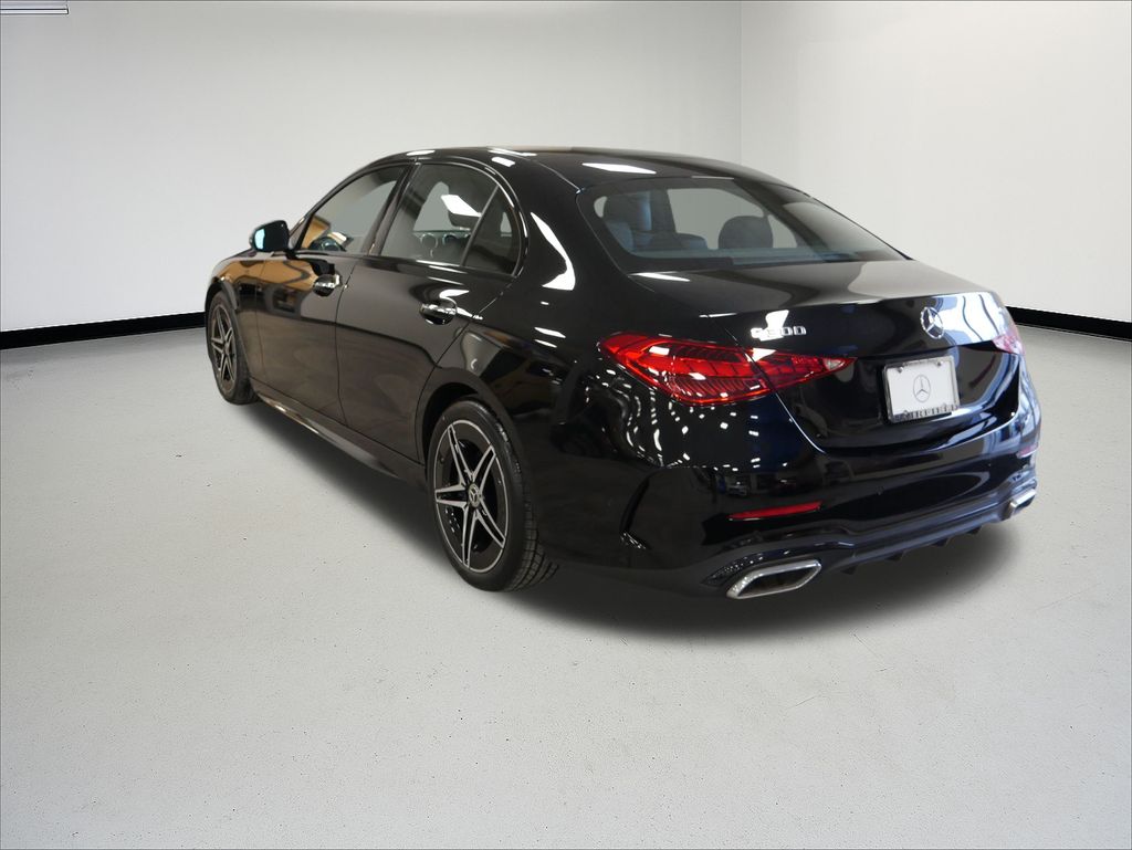 Thumbnail: 2023 Mercedes-Benz C-Class - 3