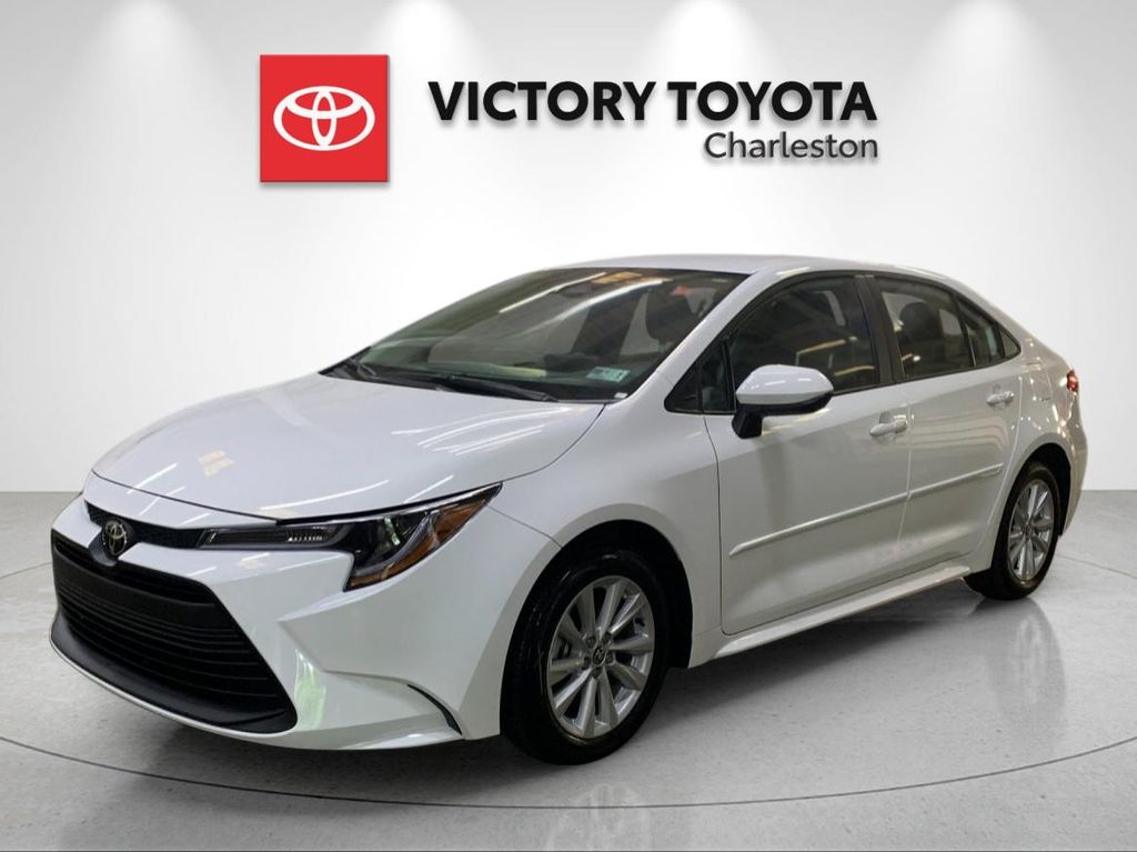 Ice 2026 Toyota Corolla Sedan Front-Wheel Drive Continuously Variable Transmission