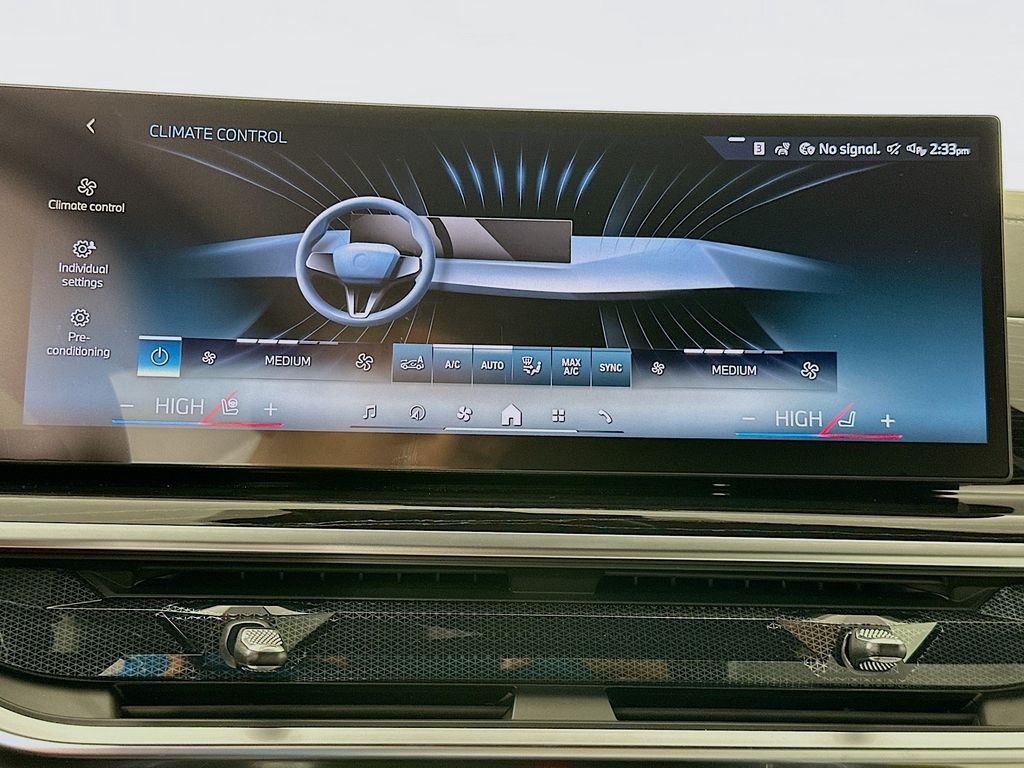 Thumbnail: 2026 BMW X5 - 14