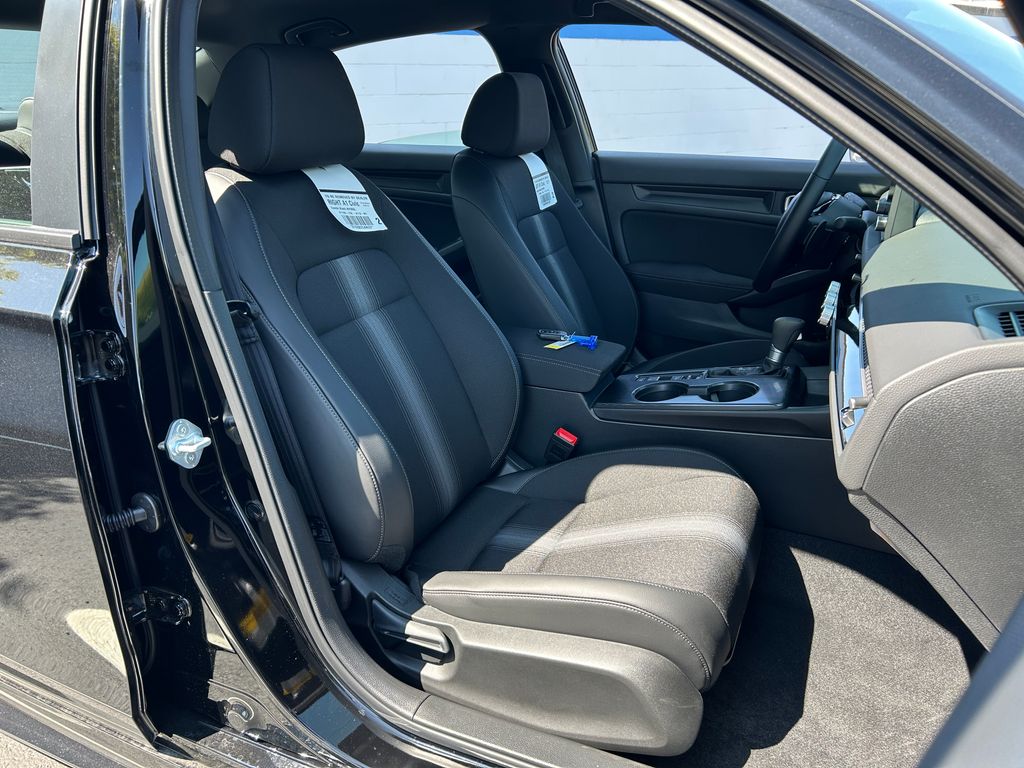 Thumbnail: 2026 Honda Civic - 23