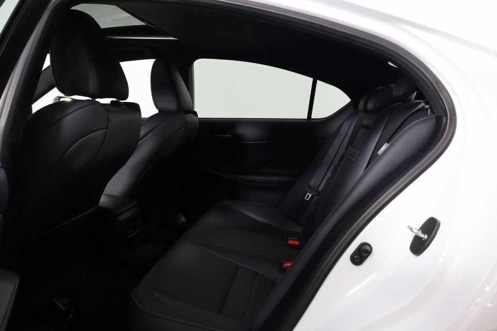 Thumbnail: 2023 Lexus IS - 11