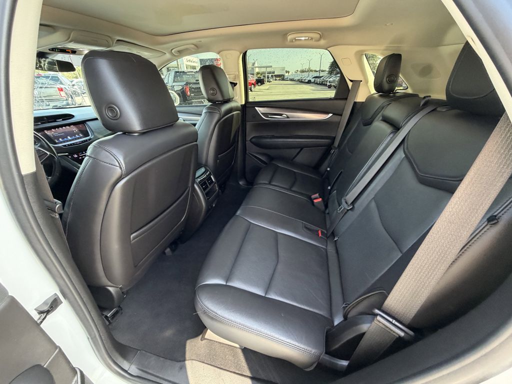 used 2019 Cadillac XT5 car, priced at $15,491