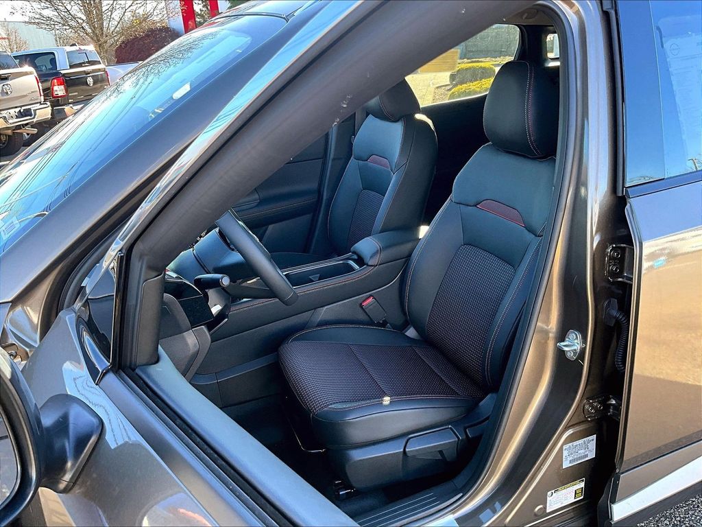 2026 Nissan Kicks — photo 11
